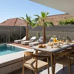 Prázdninový dům Memoire I Private Heated Pool I 200m *