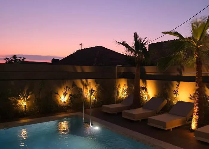 Memoire I Private Heated Pool I 200m Дом отдыха Ханья