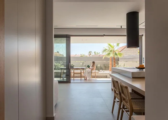 Memoire I Private Heated Pool I 200m